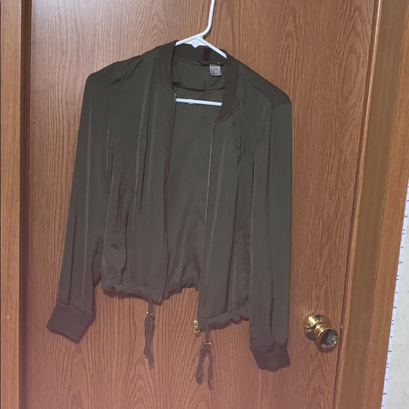 Jacket - Picture 3 of 3